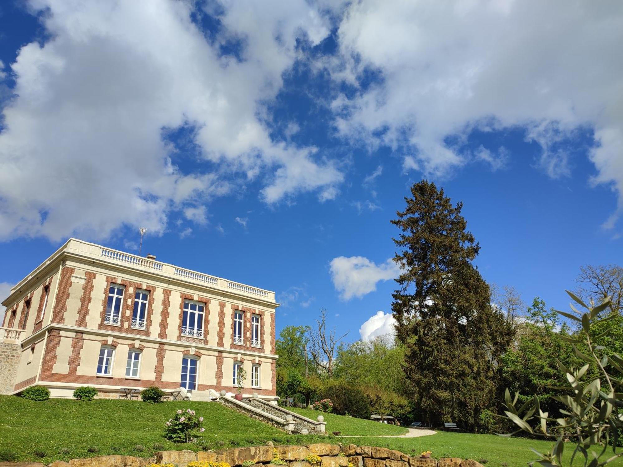 Demeure De La Garenne Acomodação com café da manhã Montmirail  Exterior foto